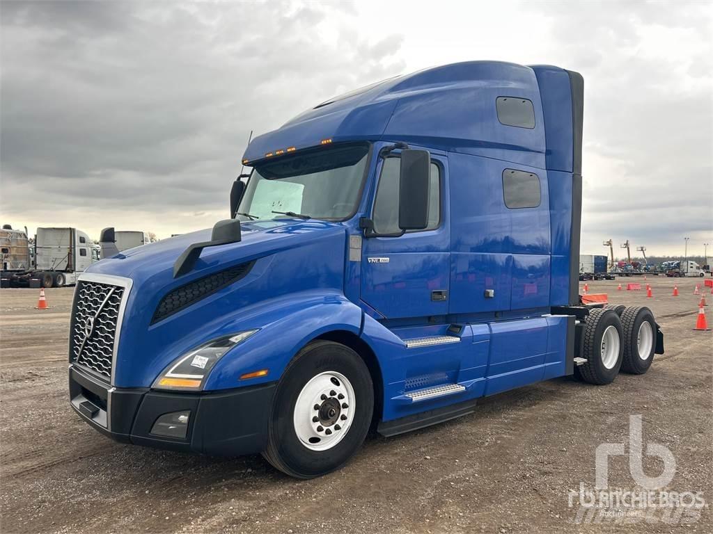 Volvo VNL760 Trekkers