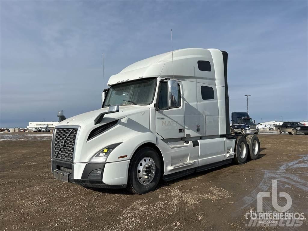 Volvo VNL760 Trekkers
