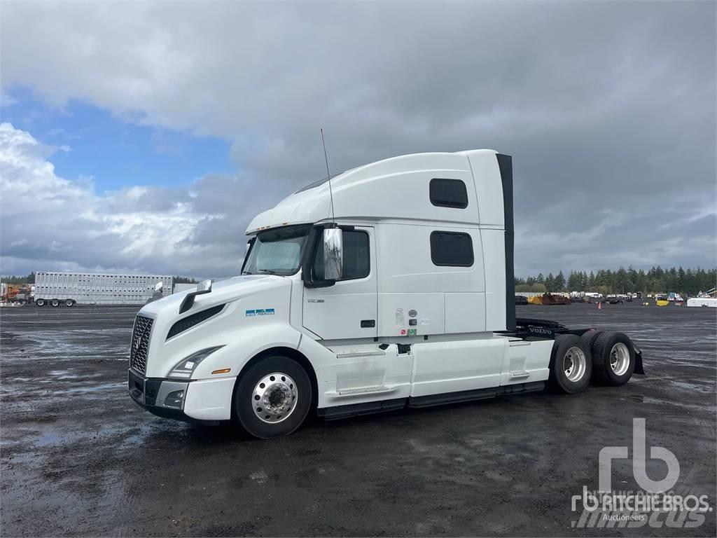 Volvo VNL760 Trekkers