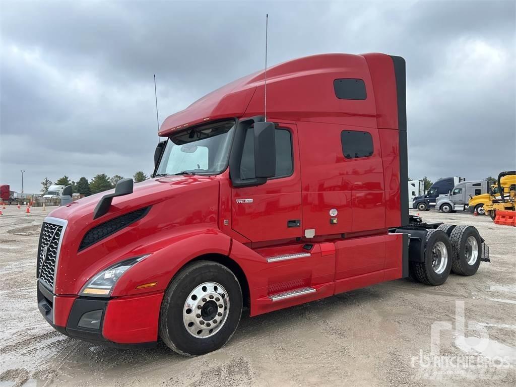 Volvo VNL760 Trekkers