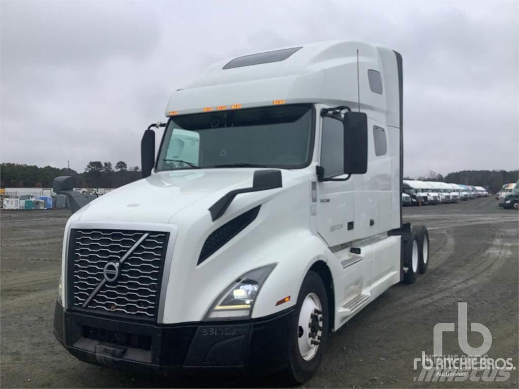 Volvo VNL760 Trekkers