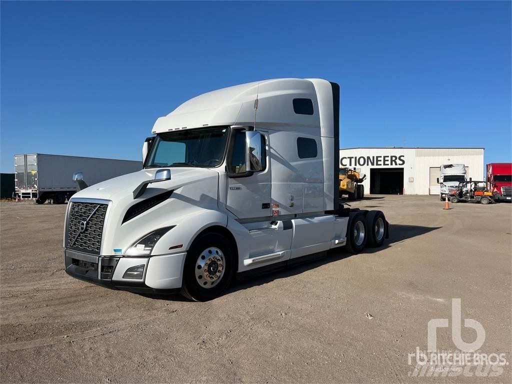 Volvo VNL760 Trekkers