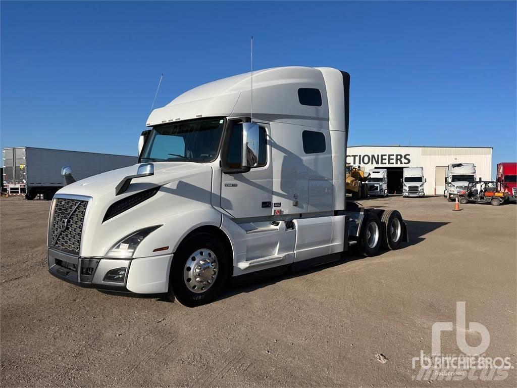 Volvo VNL760 Trekkers