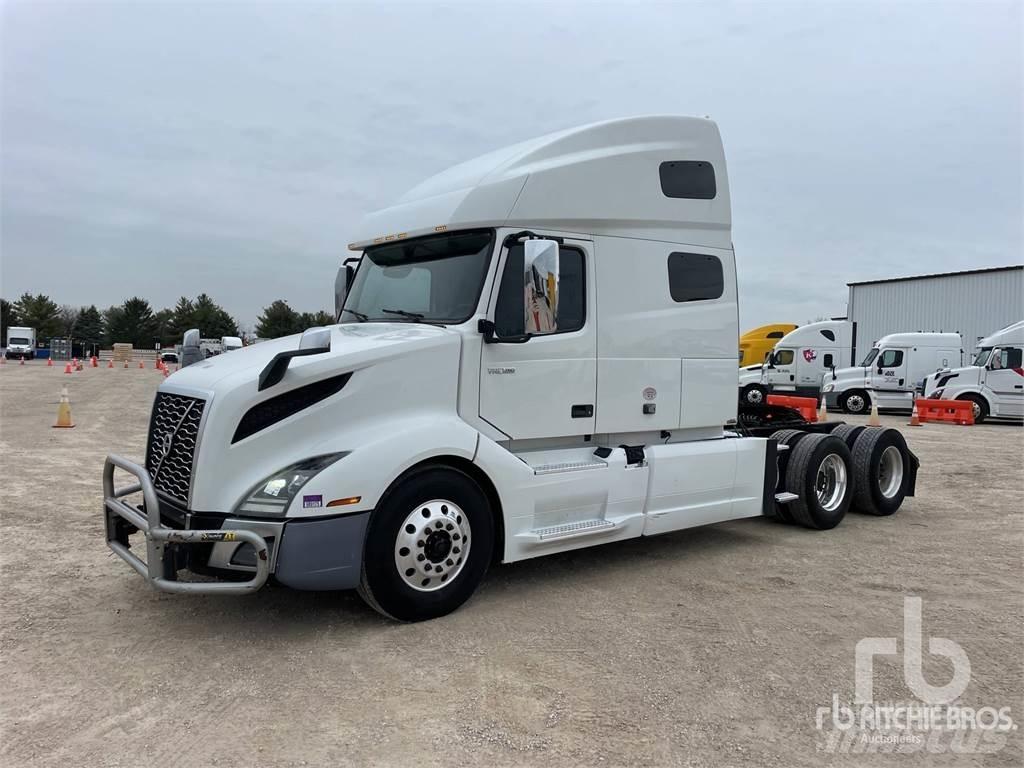 Volvo VNL760 Trekkers