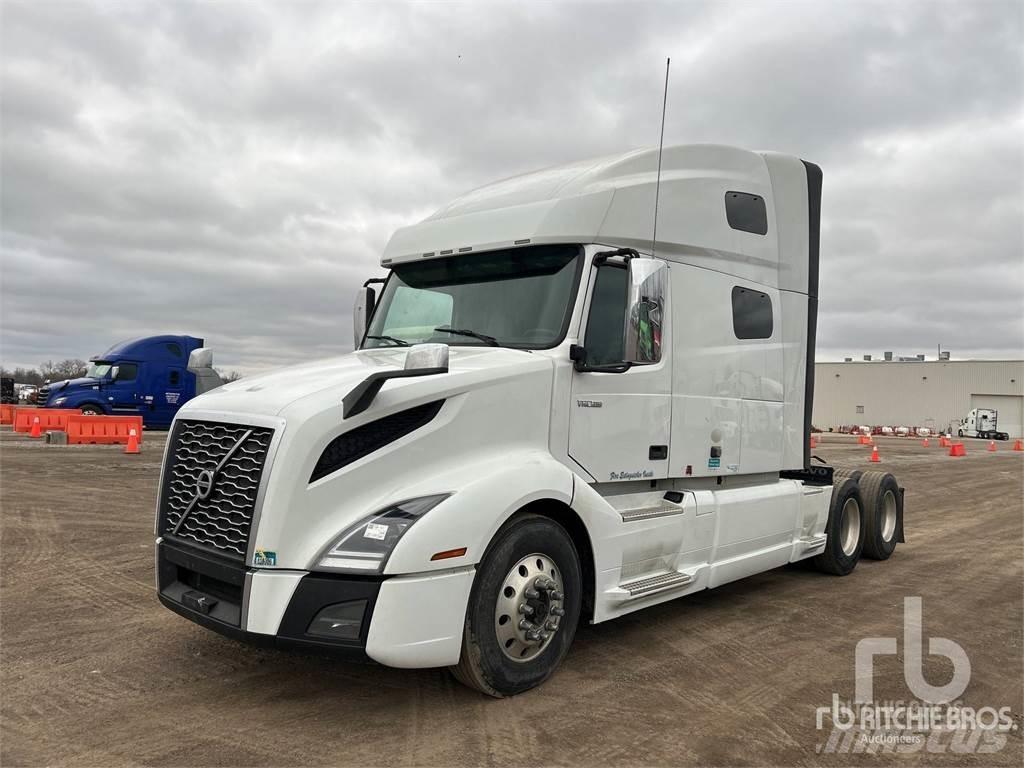 Volvo VNL760 Trekkers