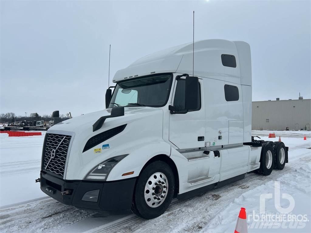 Volvo VNL760 Trekkers