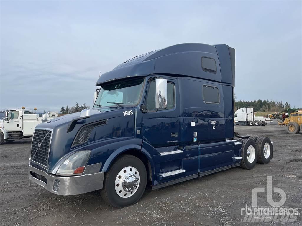 Volvo VNL780 Trekkers