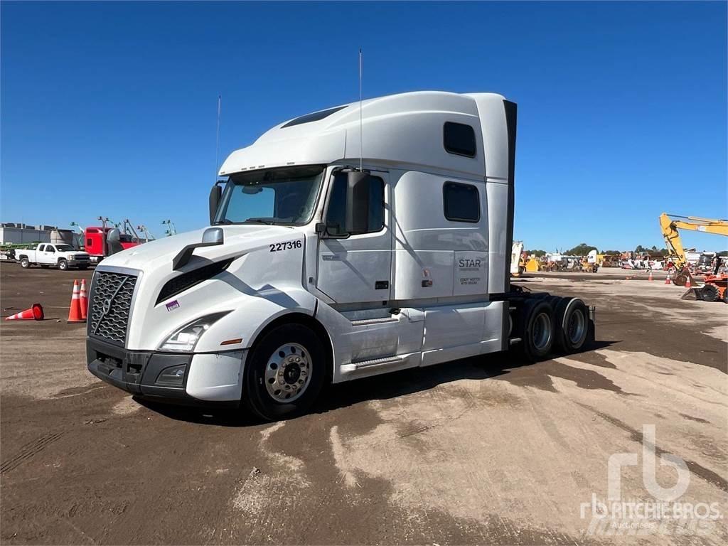 Volvo VNL860 Trekkers