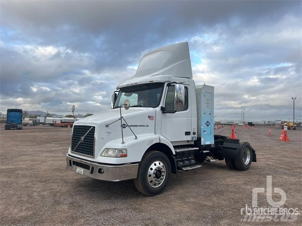 Volvo VNM Trekkers