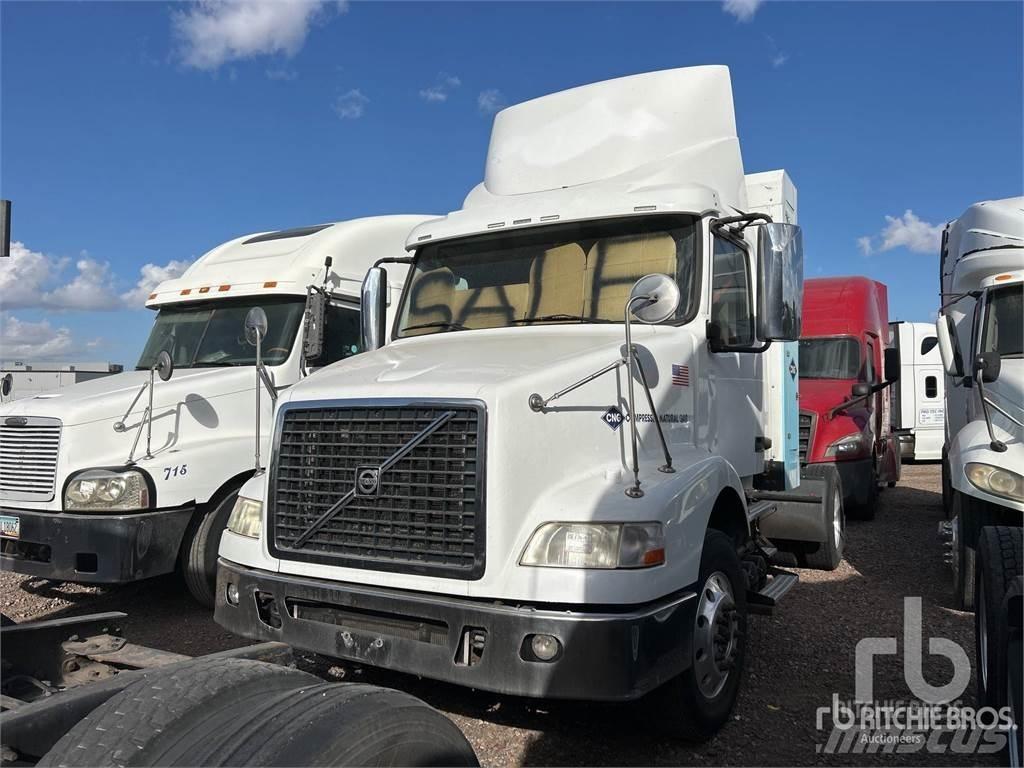 Volvo VNM Trekkers