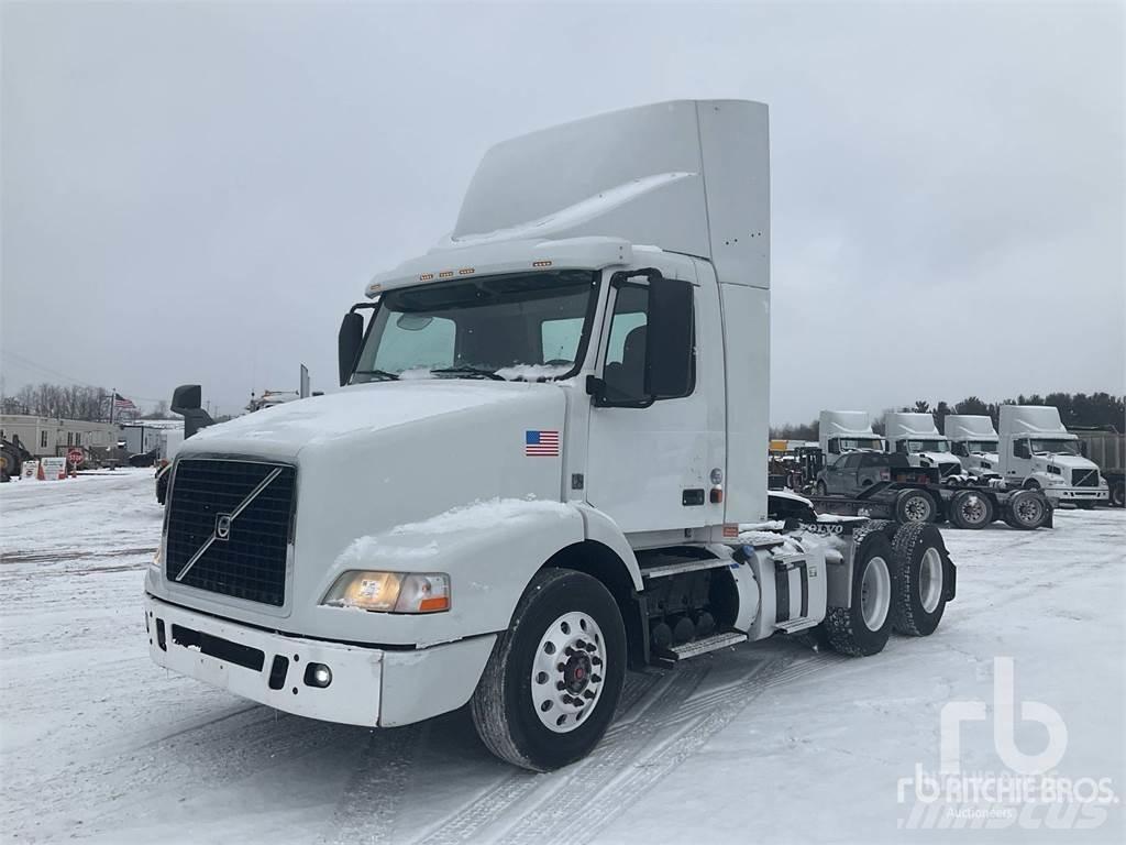 Volvo VNM300 Trekkers