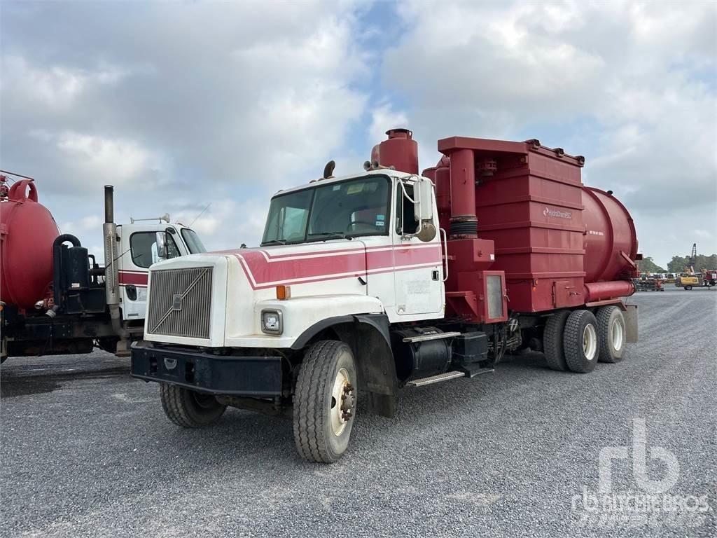 Volvo WG64F Kolkenzuigers