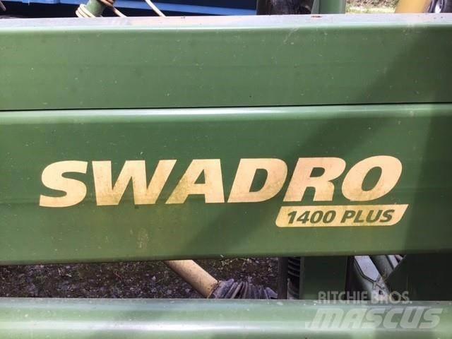 Krone 1400+ Schudders