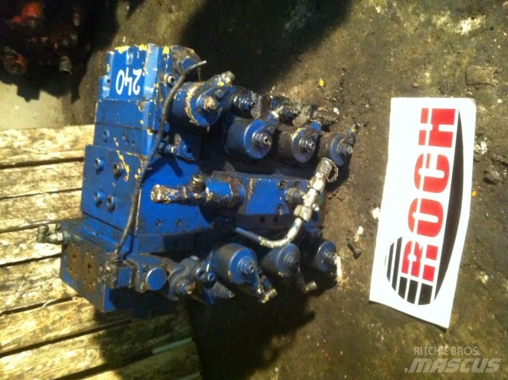 Linde VT6/7537 - 7 SEKCYJNY Hydraulics