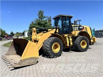 CAT 966M Wielladers