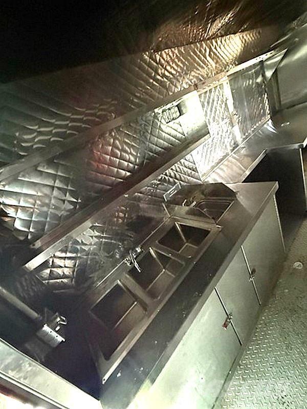 Ford E-350 Bakwagens met gesloten opbouw