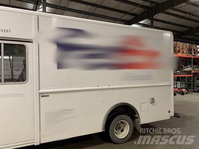 Ford E350 Bakwagens met gesloten opbouw
