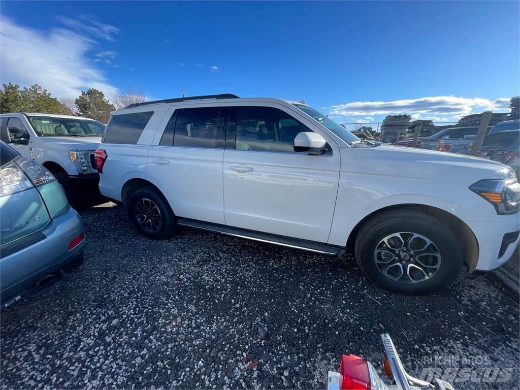 Ford Expedition Anders