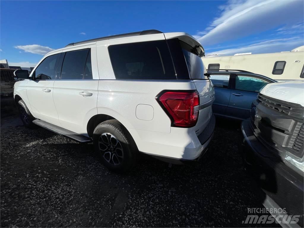 Ford Expedition Anders