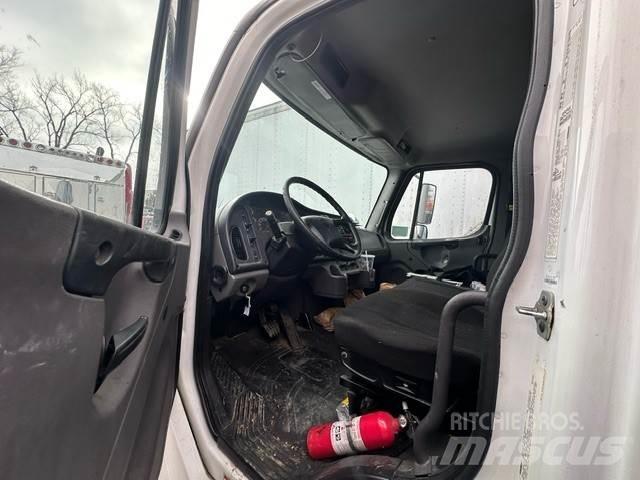 Freightliner M2 Bakwagens met gesloten opbouw