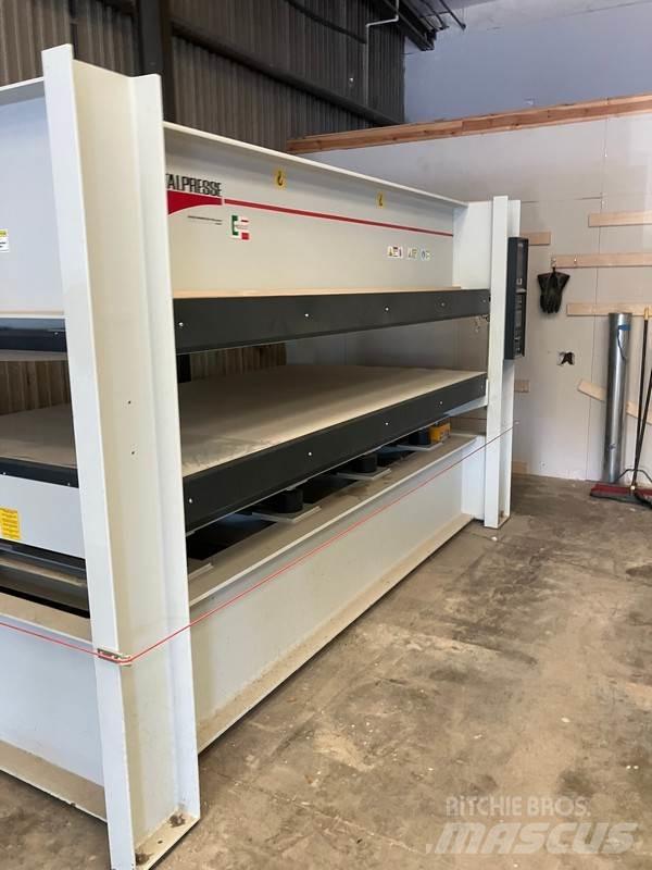  ITALPRESSE XL/8 Bosbouw - Overige