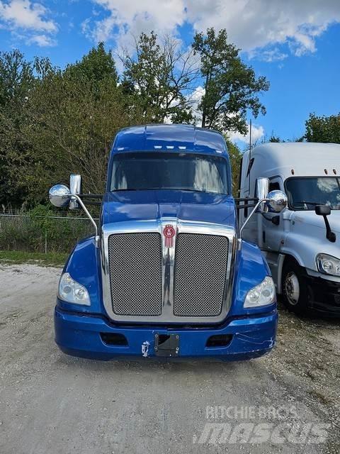 Kenworth T680 Trekkers