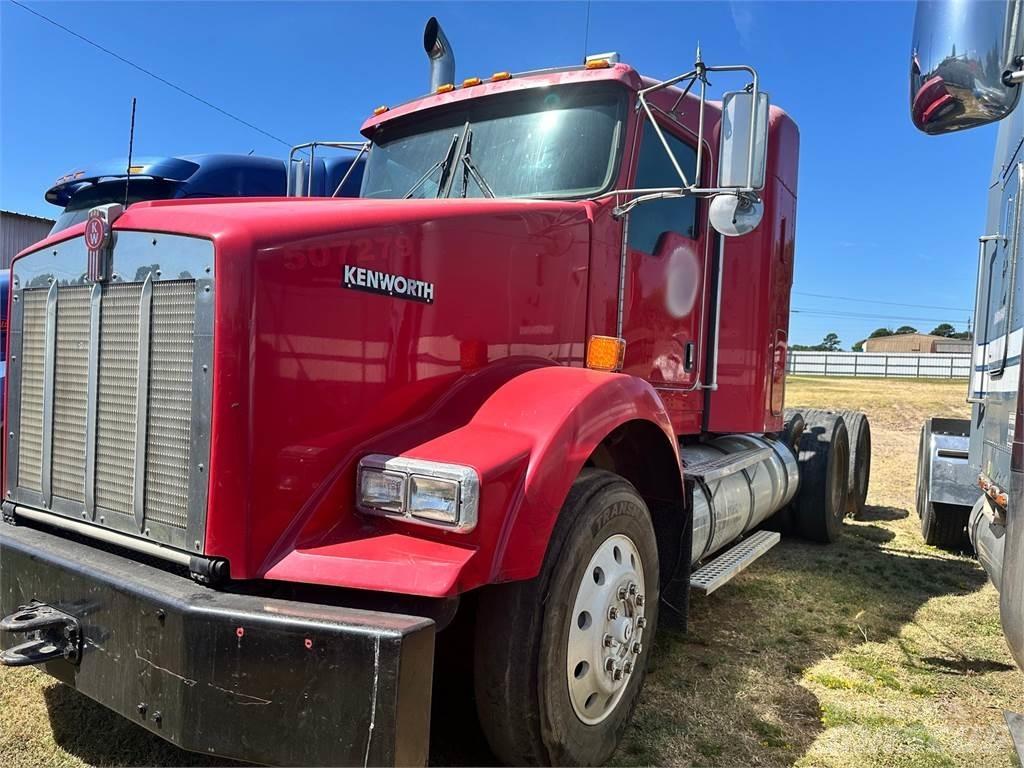 Kenworth T800 Trekkers