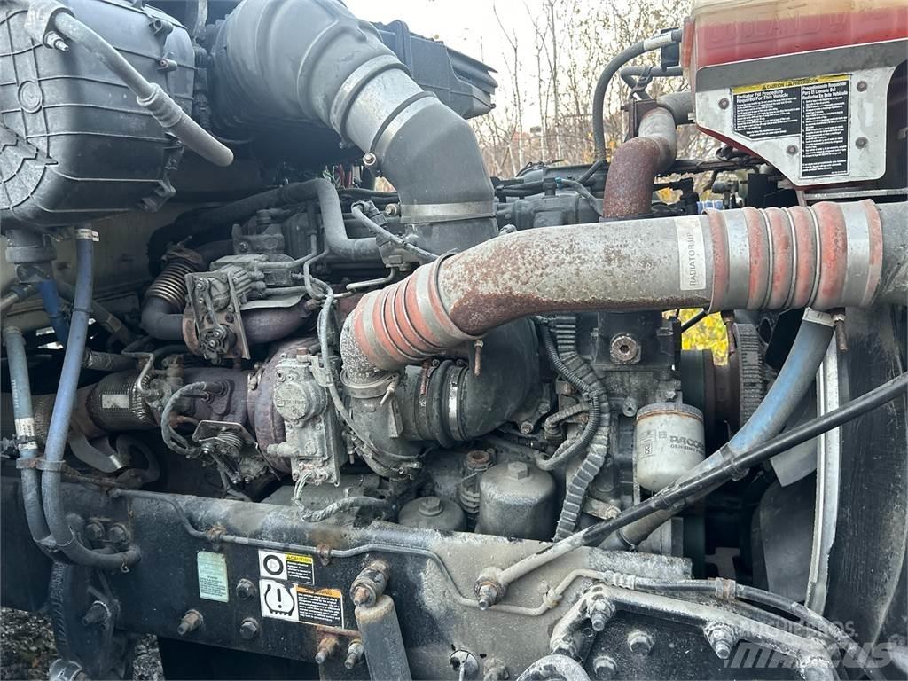 Peterbilt 567 Trekkers