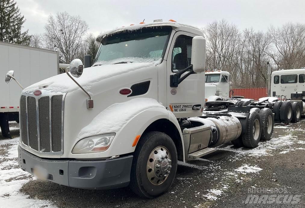 Peterbilt 579 Trekkers