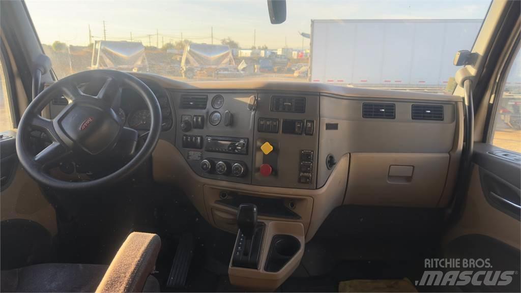 Peterbilt 579 Trekkers