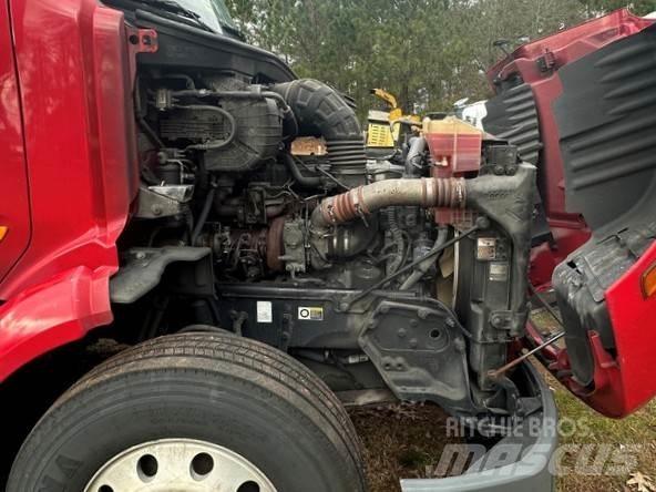 Peterbilt 579 Trekkers