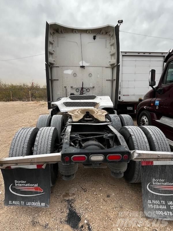 Peterbilt 579 Trekkers