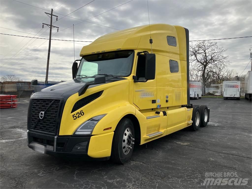 Volvo VNL760 Trekkers