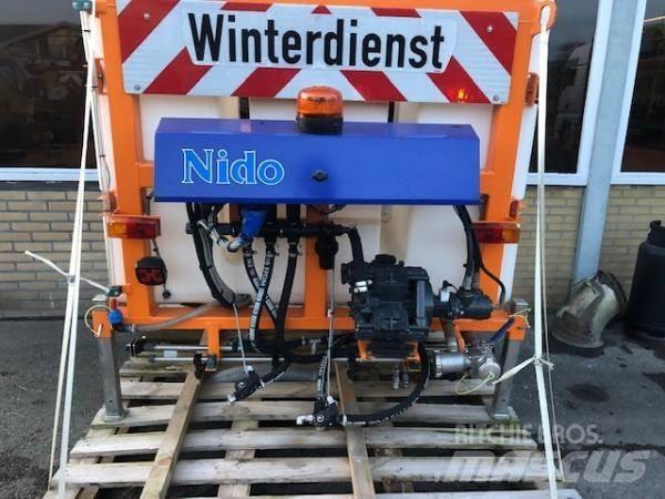 Nido CSP1000 VCL Zand- en zoutstrooimachines