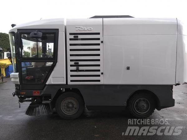 Ravo 530STH Veegmachines