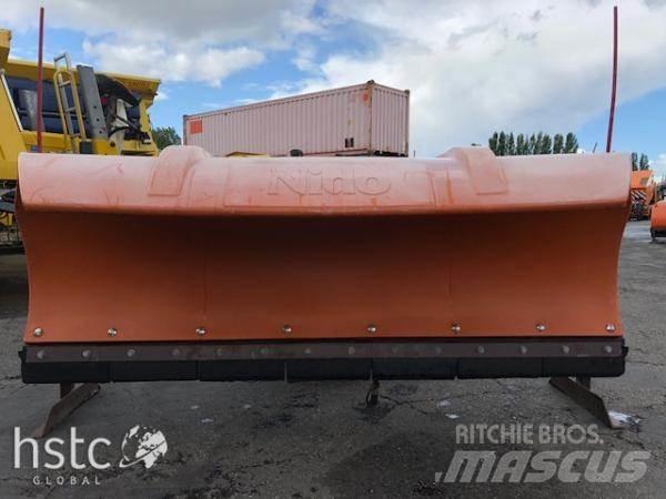 Schmidt Nido SNK 180 Sneeuwschuivers en -ploegen