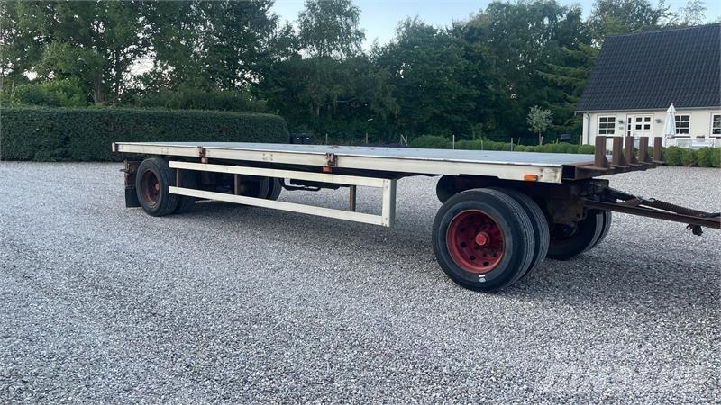  - - - Balenwagens