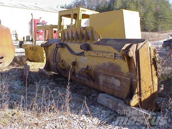 CAT 1083973 Bladen