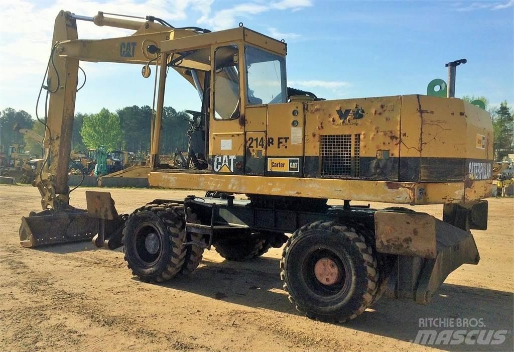CAT 214B FT Wielgraafmachines