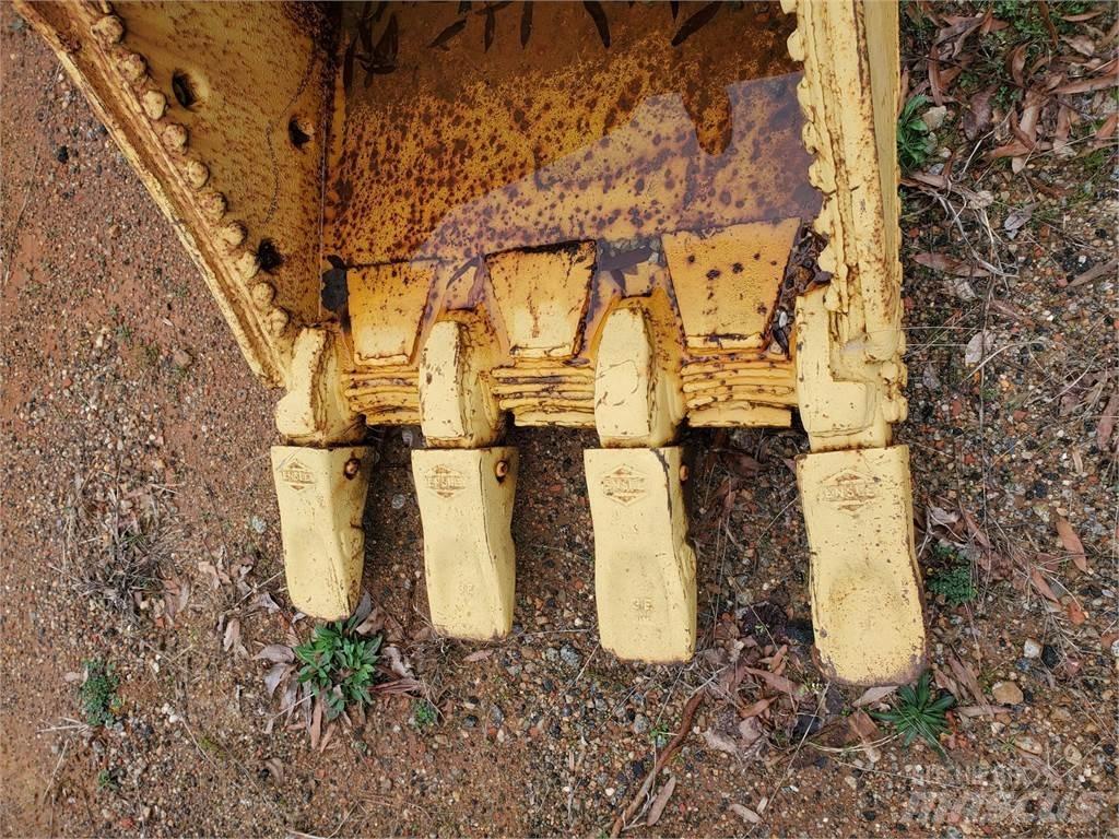 CAT 320 Bakken