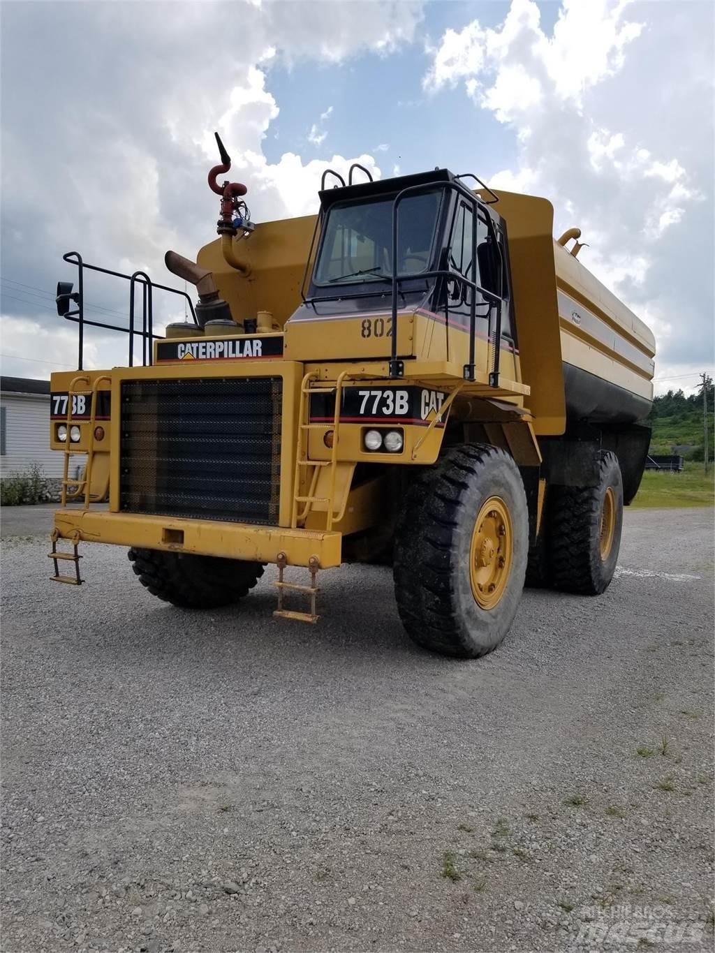CAT 773B Water tankwagens