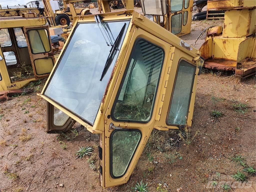CAT 973 Cabine en interieur