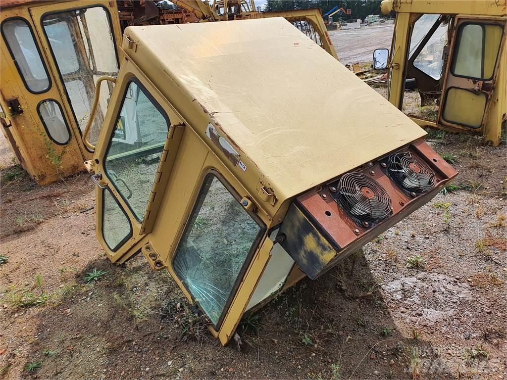 CAT 973 Cabine en interieur