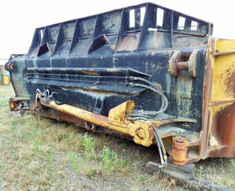 CAT D11 Bladen