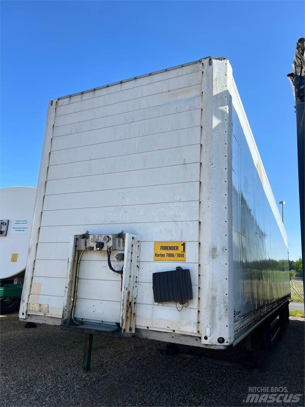 Schmitz 13,6 mtr boks Gesloten opleggers