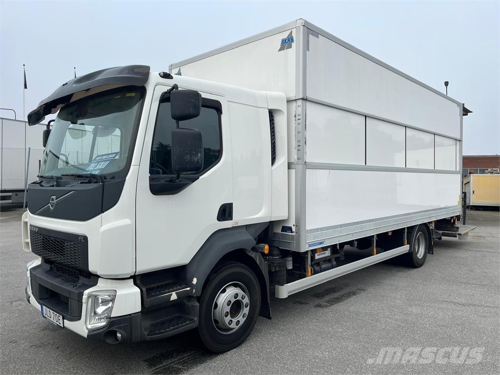 Volvo FL 250 16 ton Bakwagens met gesloten opbouw