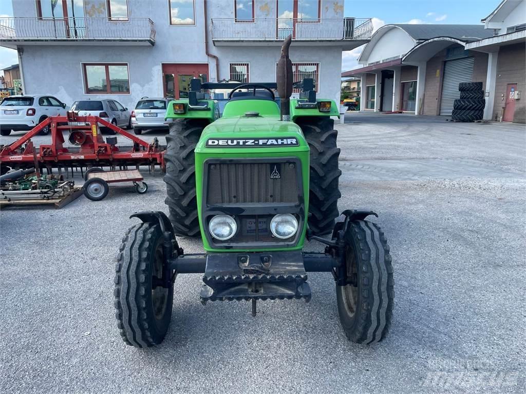 Deutz-Fahr D 45 07 Tractoren