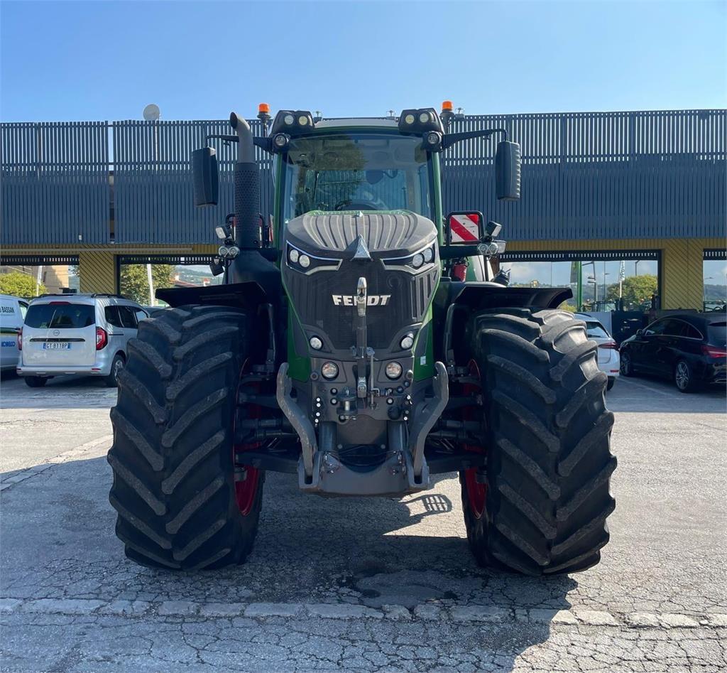 Fendt 942 VARIO Tractoren