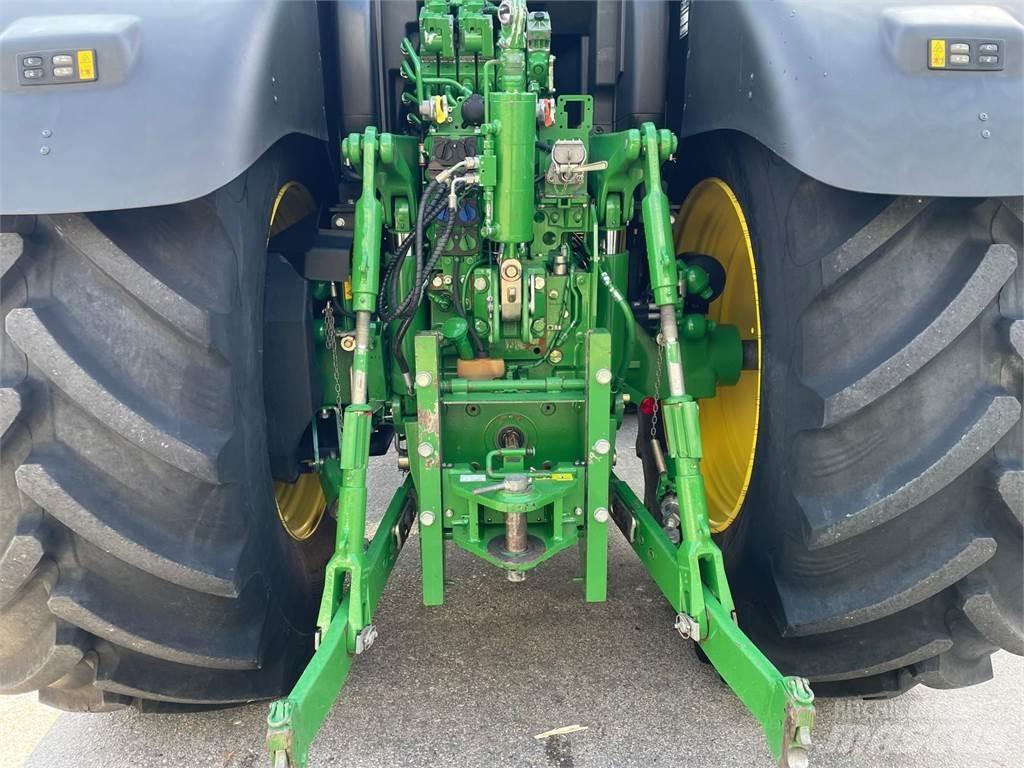 John Deere 6175 R Tractoren