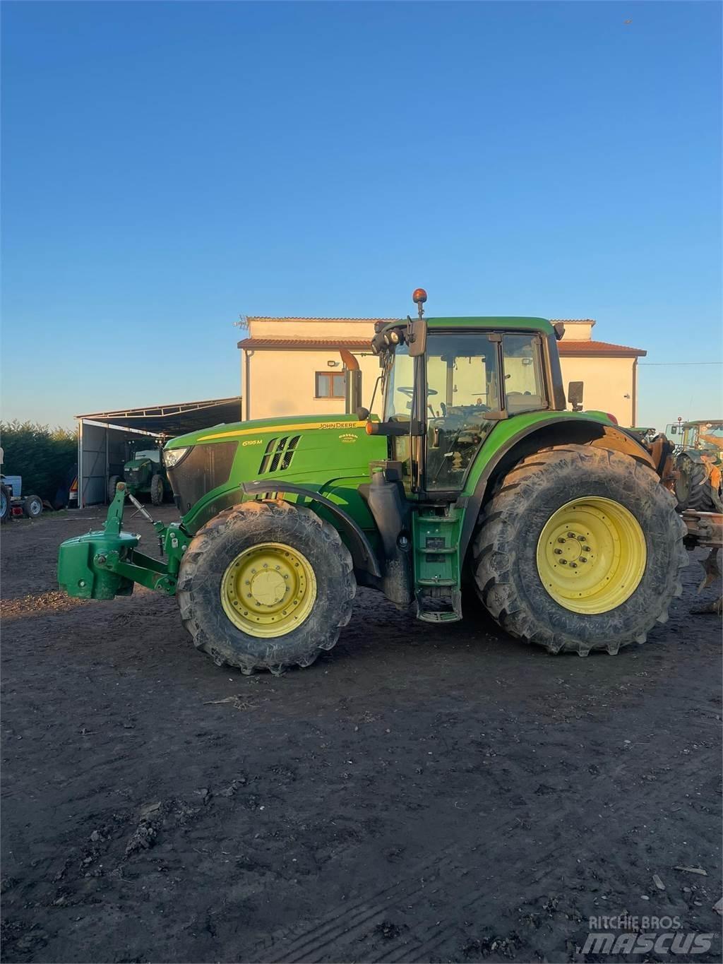 John Deere 6195 M Tractoren